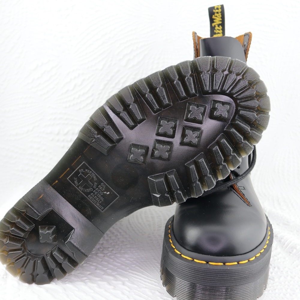 Dr. Martens Jadon Decon Leather Platform Boot - Picture 10 of 10